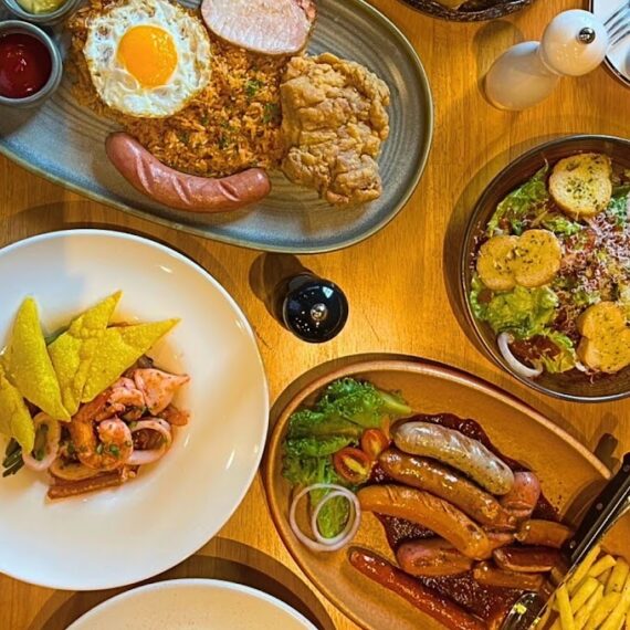 Hunger Bear (Nakhon Sawan)