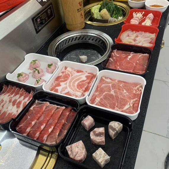 Chinda Hotpot Ngamwongwan