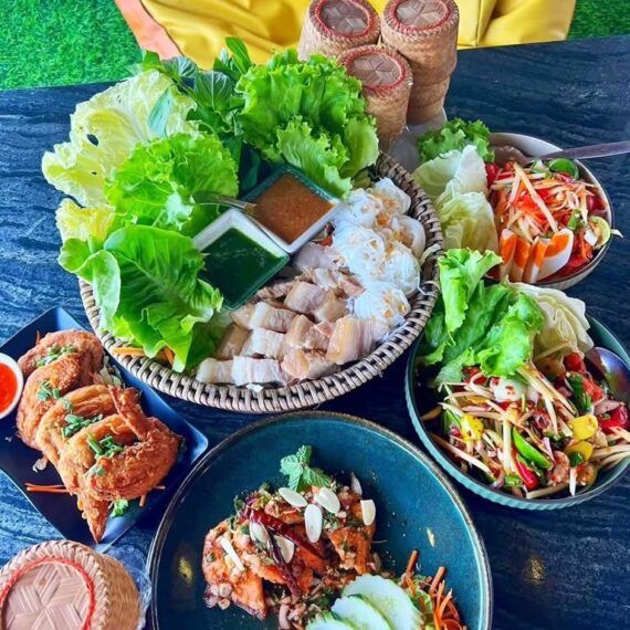 Big House (Farm & Cafe & Restaurant)