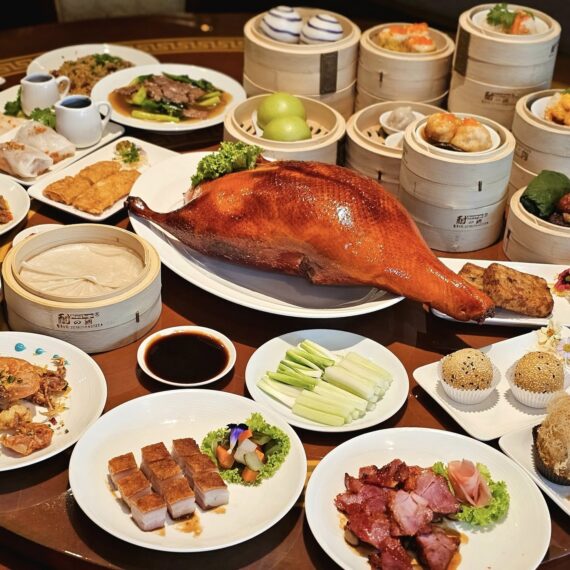 YOK Chinese Restaurant | The Emerald Hotel