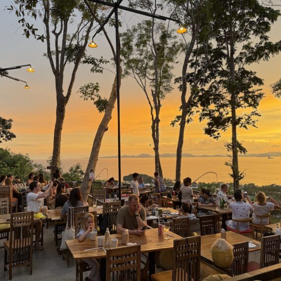 Dragon view bar and restaurant (Krabi)