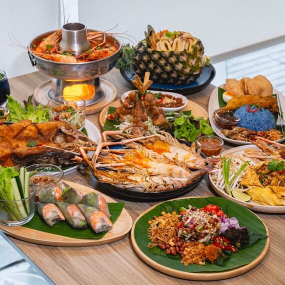 So Asean Cafe & Restaurant - FYI Center