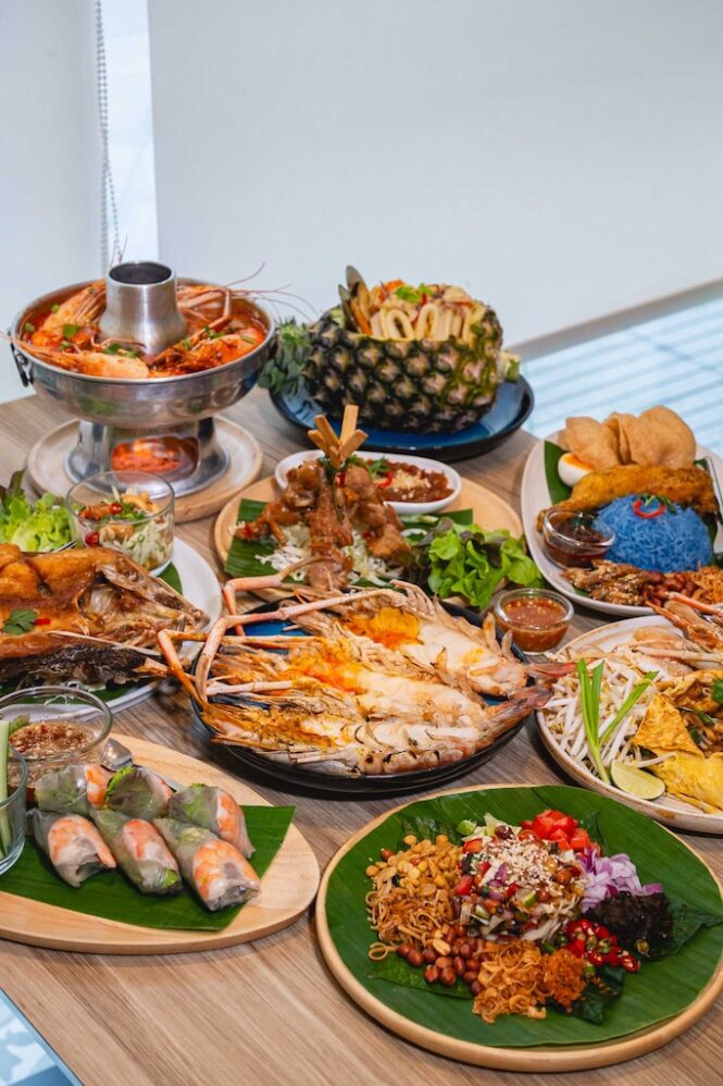 So asean Cafe & Restaurant - CW Tower - Highlight