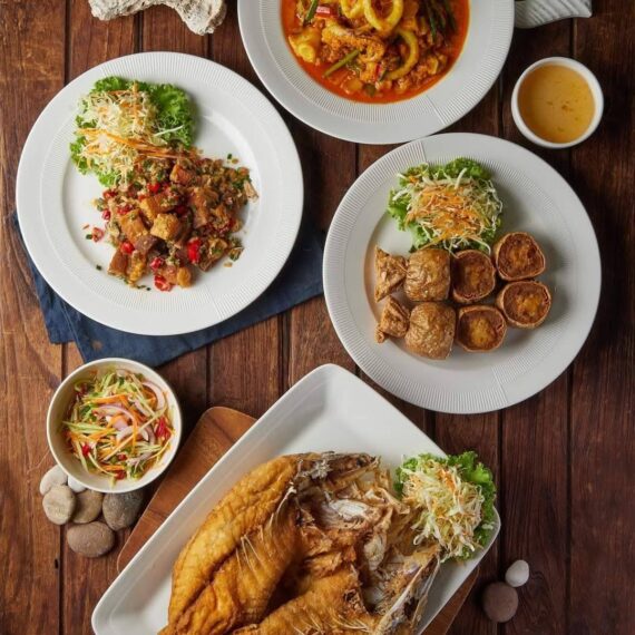 Chanderkhlong Restaurant & Cafe