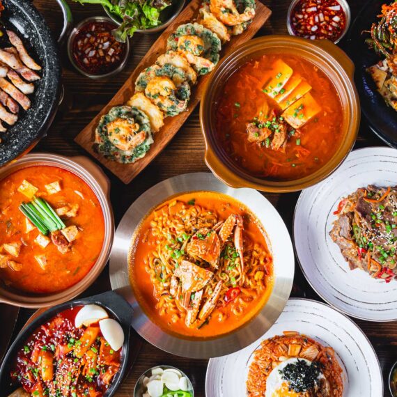 Realpork Korean Pub & Grill Groove at Central World