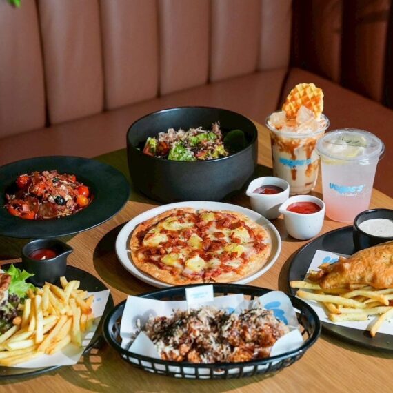 Vegas Cafe & Gallery