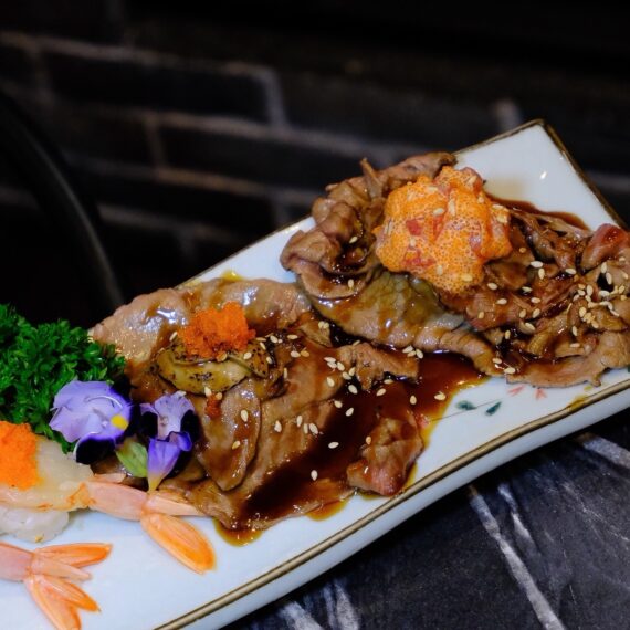 Time's Dining Charoen Nakhon