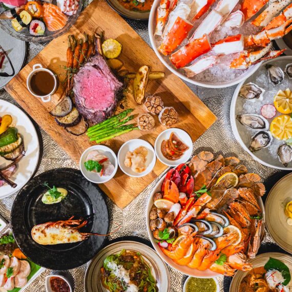 The Living Room at Sheraton Grande Sukhumvit A Luxury Collection Hotel