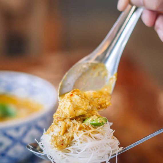 Tukabkhao by Jerajaras Don Mueang