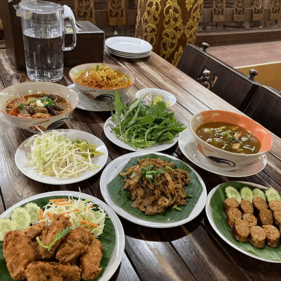 Makhaen Kitchen – Northern Thai Cuisine
