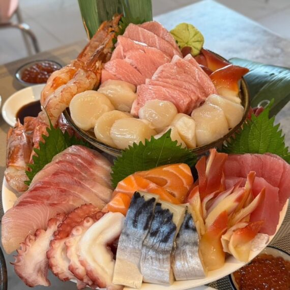 Salmon Inari by My home