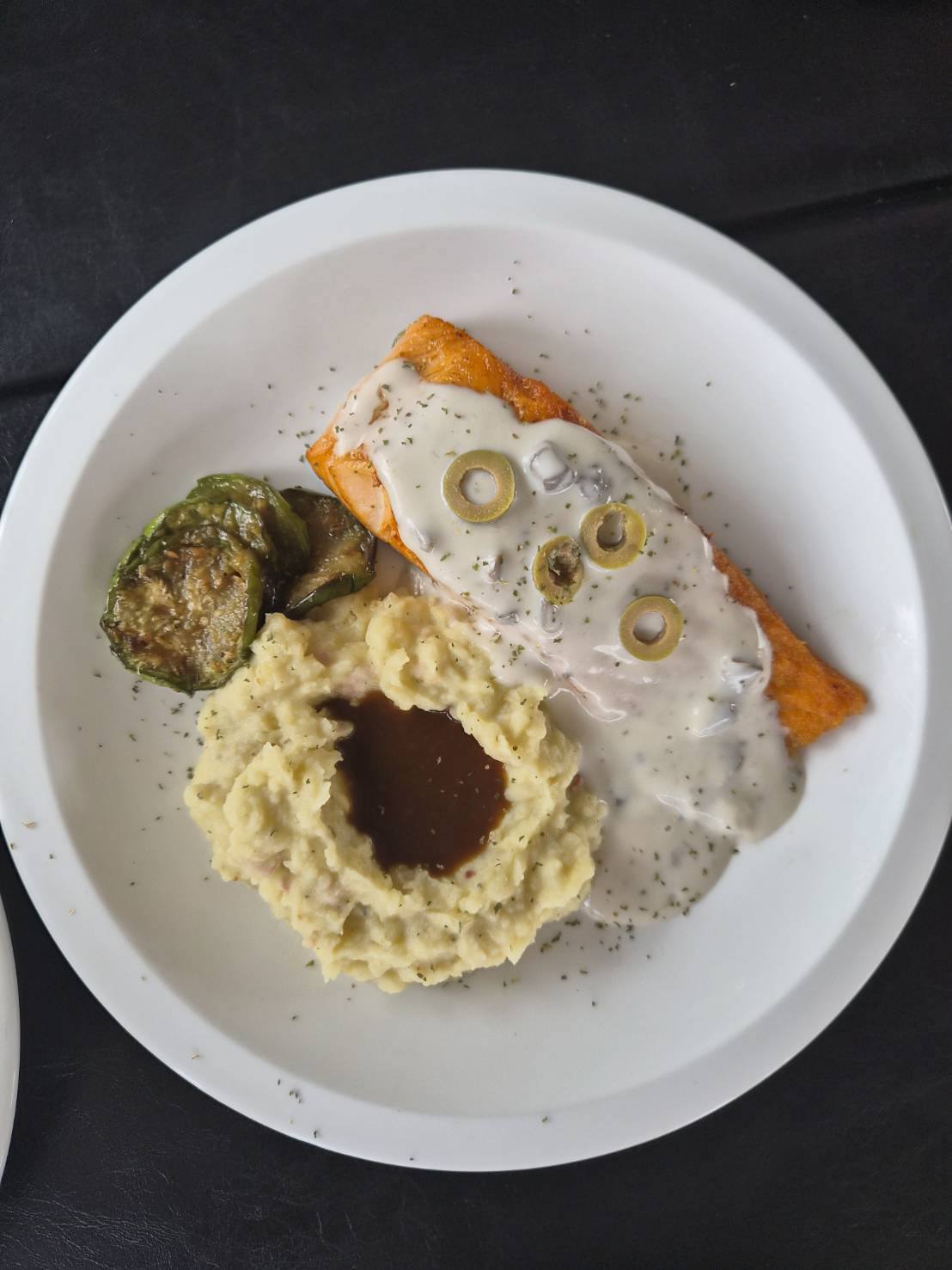 The Grill House Rooftop (Khaoyai)