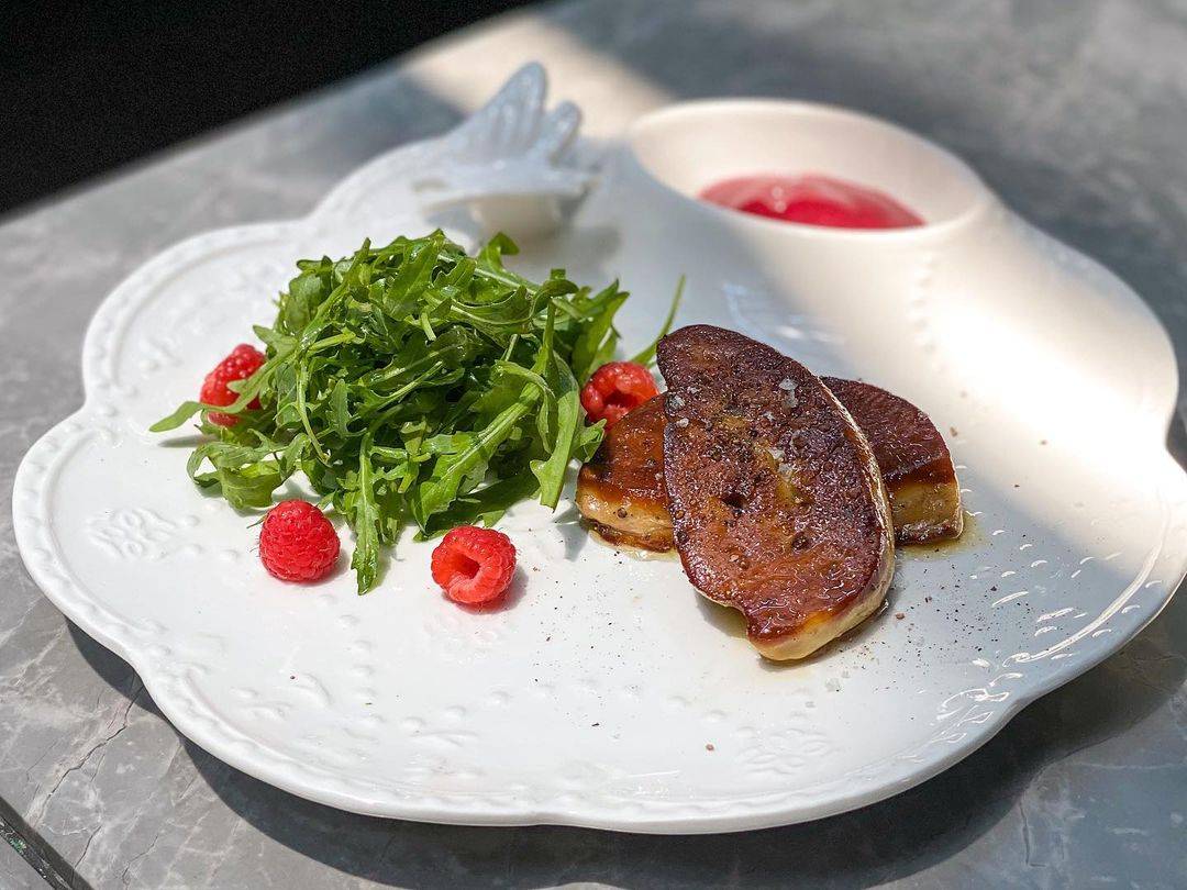 Lady L Garden Bistro