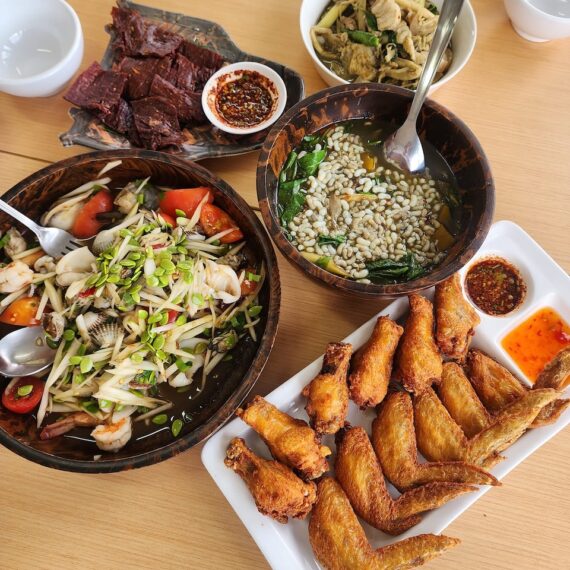 Krua Salete Ratchaphruek-Suan Phak