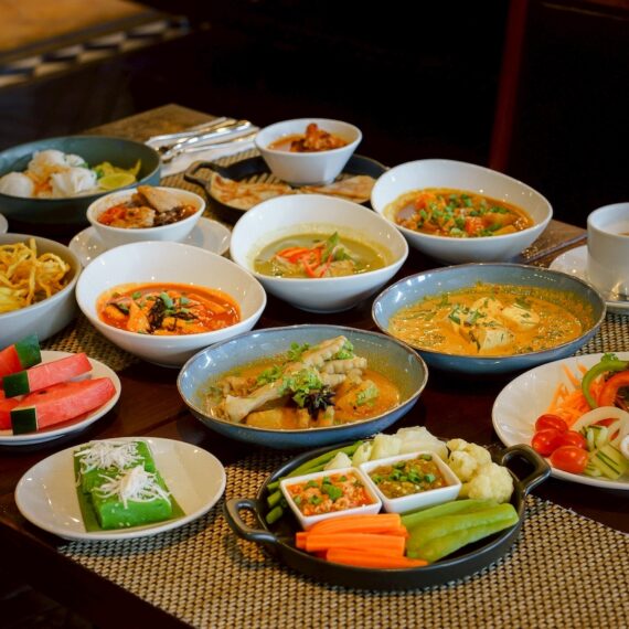 T- station At Eastin Tan Hotel (Chiang Mai)