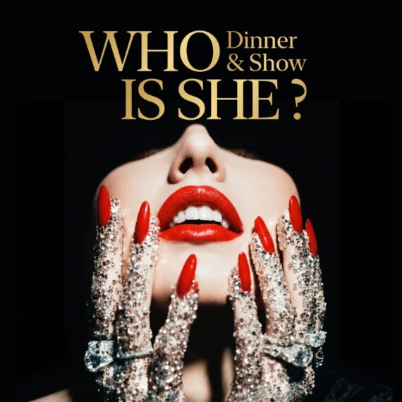 Phuket: DINNER & SHOW | WHO IS SHE