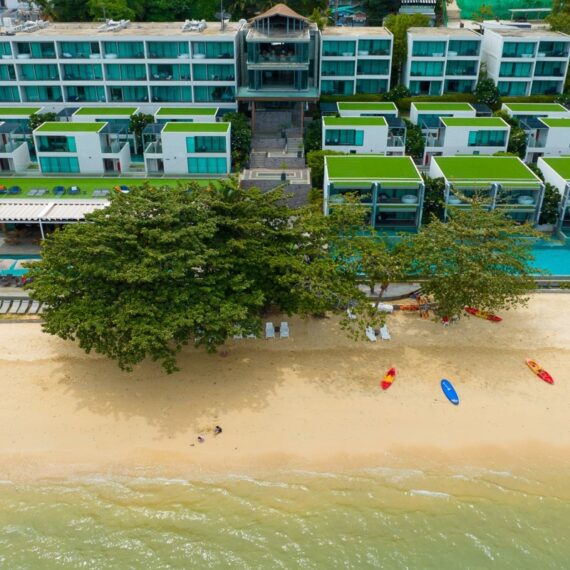 78th Thai Teaw Thai - My Beach Resort