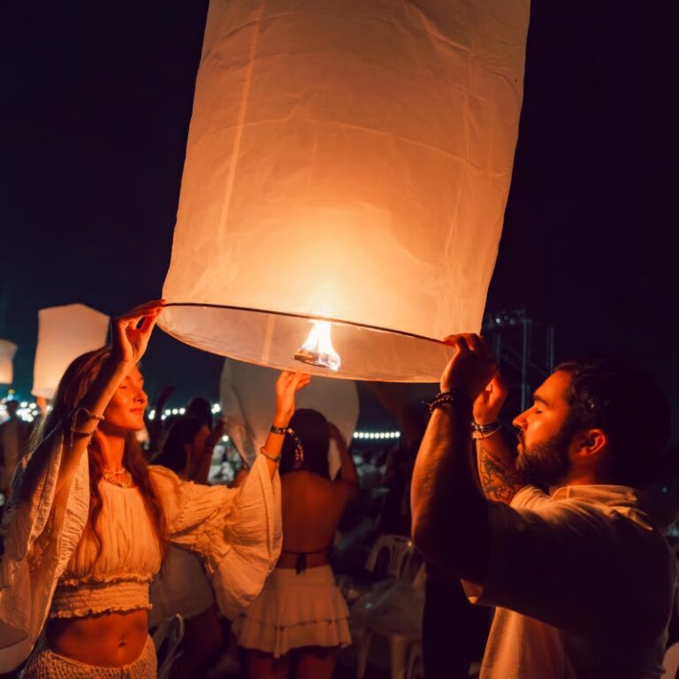 Chiang Mai: Moonlight Sky Lantern Festival